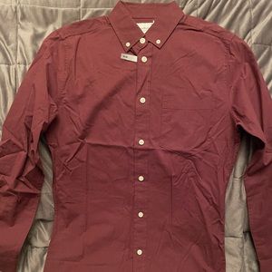 Men’s dress shirt